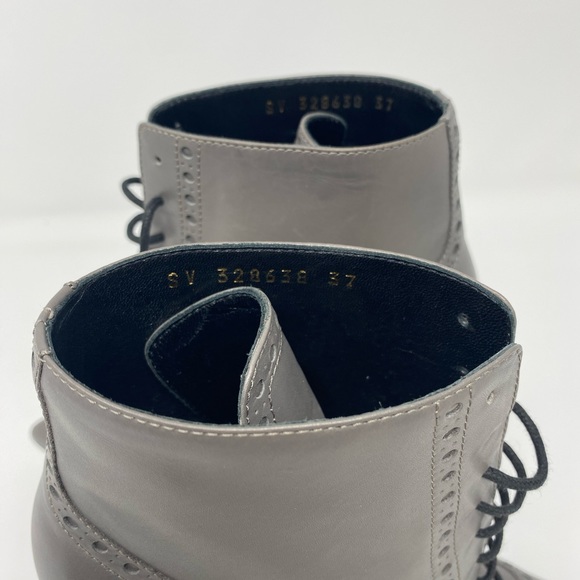 Saint Laurent - Size 37 - Janis 105 Booties - Calf Leather - Grey - Never Worn - Picture 9 of 13